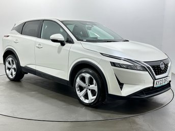 View our Nissan Qashqai