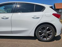 USED 2019 68 FORD FOCUS 1.0T EcoBoost ST-Line Hatchback 5dr Petrol Manual Euro 6 (s/s) (125 ps) 6 months warranty, &pound;1000 per claim