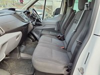 USED 2017 11 FORD TRANSIT 2.2 TDCi 350 HDT Trend Minibus 5dr Diesel Manual L2 H2 (196 g/km, 123 bhp) MINI BUS 11 SEATER