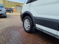 USED 2017 11 FORD TRANSIT 2.2 TDCi 350 HDT Trend Minibus 5dr Diesel Manual L2 H2 (196 g/km, 123 bhp) MINI BUS 11 SEATER