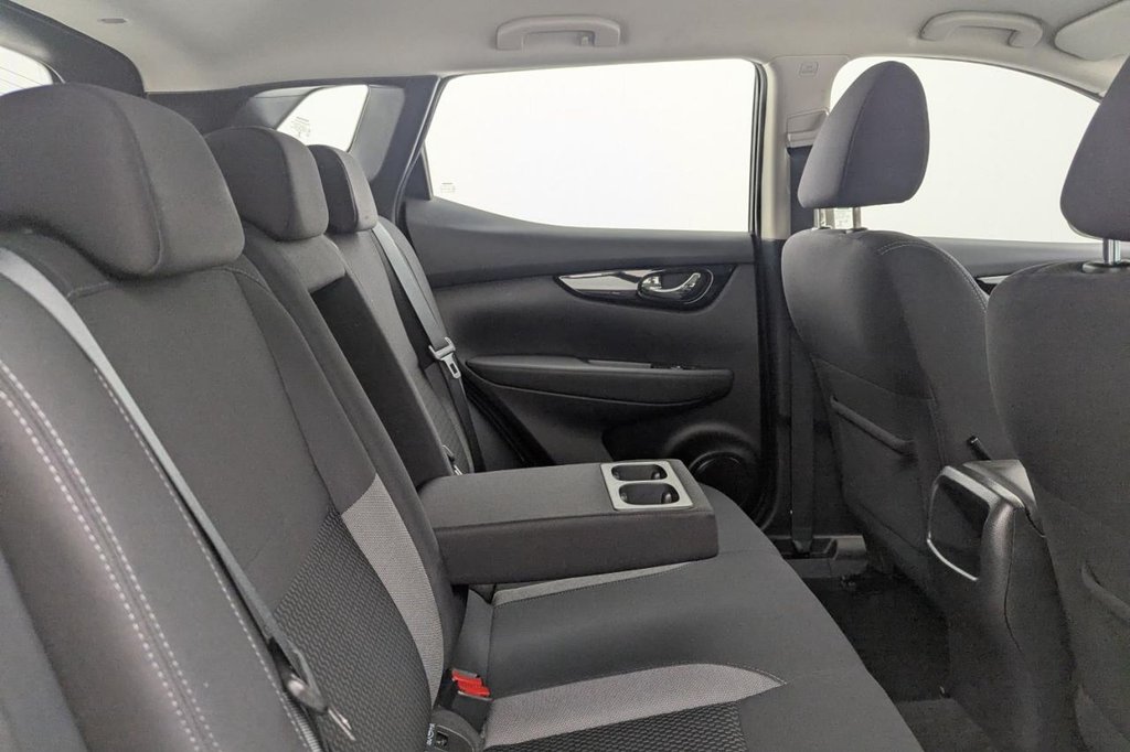 USED 2019 19 NISSAN QASHQAI 1.3 DIG-T Acenta Premium SUV 5dr Petrol Manual Euro 6 (s/s) (140 ps) Car Play, Sat Nav, Camera