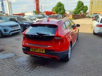 USED 2017 67 VOLVO V40 CROSS COUNTRY 1.5 T3 Pro Hatchback 5dr Petrol Auto Euro 6 (s/s) (152 ps) GENUINE MILEAGE AUTO ULEZ