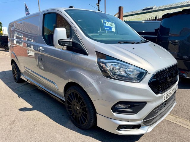 View our FORD TRANSIT CUSTOM