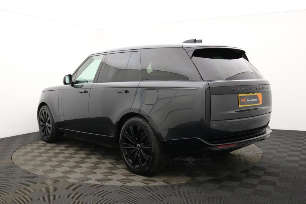 USED 2023 LAND ROVER RANGE ROVER 3.0 P460e 38.2kWh Autobiography SUV 5dr Petrol Plug-in Hybrid Auto 4WD Euro 6 (s/s) (460 ps) 4WD, Car Play, Pan Roof