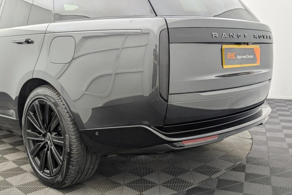 USED 2023 LAND ROVER RANGE ROVER 3.0 P460e 38.2kWh Autobiography SUV 5dr Petrol Plug-in Hybrid Auto 4WD Euro 6 (s/s) (460 ps) 4WD, Car Play, Pan Roof