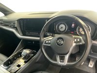 USED 2019 19 VOLKSWAGEN TOUAREG 3.0 TDI V6 R-Line SUV 5dr Diesel Tiptronic 4Motion Euro 6 (s/s) (286 ps) 