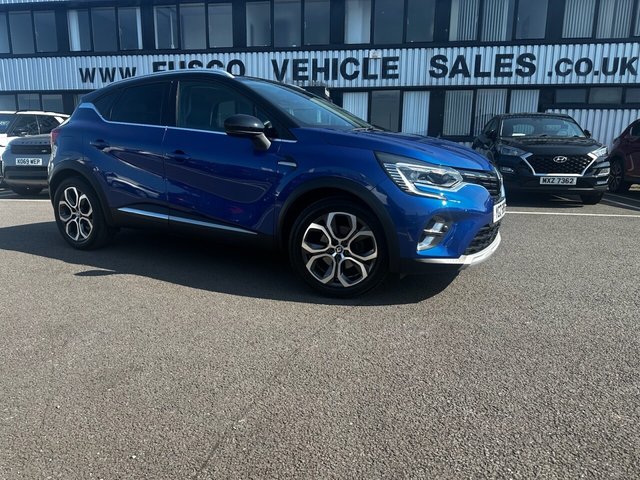 View our Renault Captur 1.6 E-TECH techno SUV 5dr Petrol Hybrid Auto Euro 6 (s/s) (145 ps)