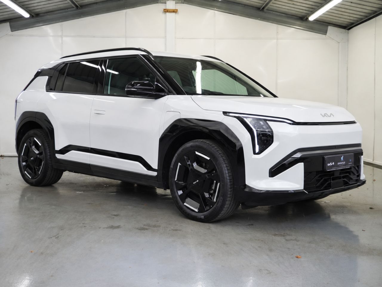 2026 KIA EV3 81.4kWh Air SUV 5dr Electric Auto (201 bhp) - vehicle photo 1 for sale on PureCar