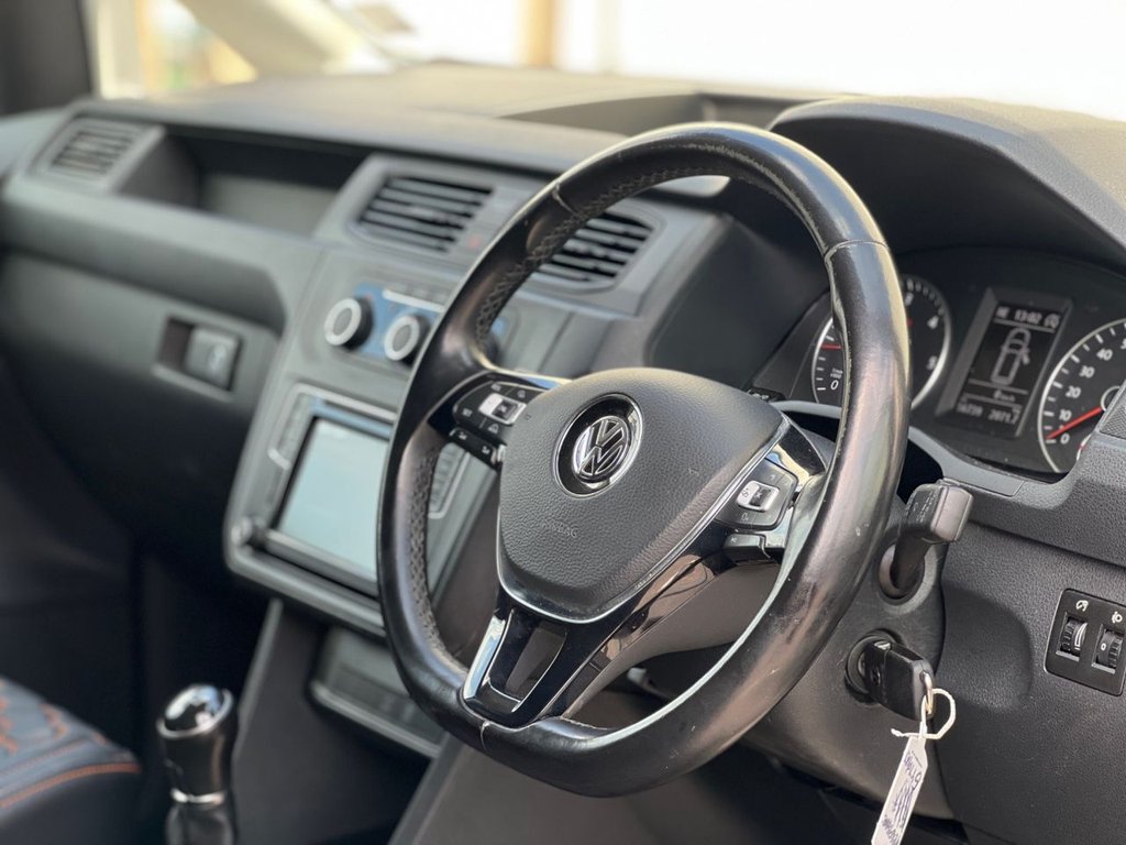 USED 2020 70 VOLKSWAGEN CADDY 2.0 TDI C20 Highline Panel Van 5dr Diesel Manual SWB Euro 6 (s/s) (102 ps) AIR CON / COILOVERS / NEW 19'S