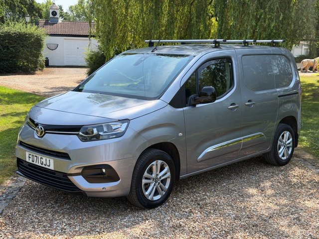 2022 71 Toyota Proace City 1.5 BlueHDi Design Short Panel Van 5dr Diesel Manual SWB Euro 6 (s/s) (100 bhp)