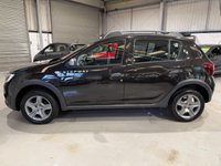 USED 2019 69 DACIA SANDERO STEPWAY 0.9 TCe Comfort Hatchback 5dr Petrol Manual Euro 6 s/s 90ps Low Miles Finance+2F/Kpr+DAB+Blth+AC+Parkaid+FSH+12MthMOT