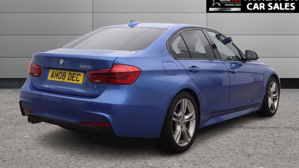 USED 2018 68 BMW 3 SERIES 2.0 320i M Sport Saloon 4dr Petrol Auto Euro 6 (s/s) (184 ps) 