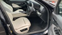 USED 2025 75 BMW 5 SERIES 2.0 530e 22.1kWh M Sport Touring 5dr Petrol Plug-in Hybrid Steptronic Euro 6 (s/s) (299 ps) ++ 1 FORMER KEEPER++