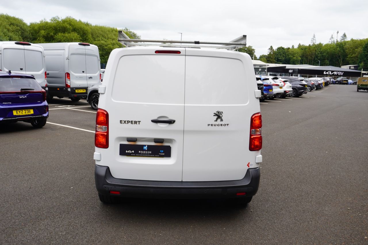 2022 PEUGEOT EXPERT 1.5 BlueHDi 1000 Professional Premium Standard Panel Van 6dr Diesel Manual - vehicle photo 15 for sale on PureCar