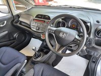 USED 2013 13 HONDA JAZZ 1.4 i-VTEC ES Euro 5 5dr Low mileage