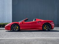 USED 2017 67 FERRARI 488 3.9T V8 Spider 2dr Petrol F1 DCT Euro 6 (s/s) (670 ps) GORGEOUS SPEC