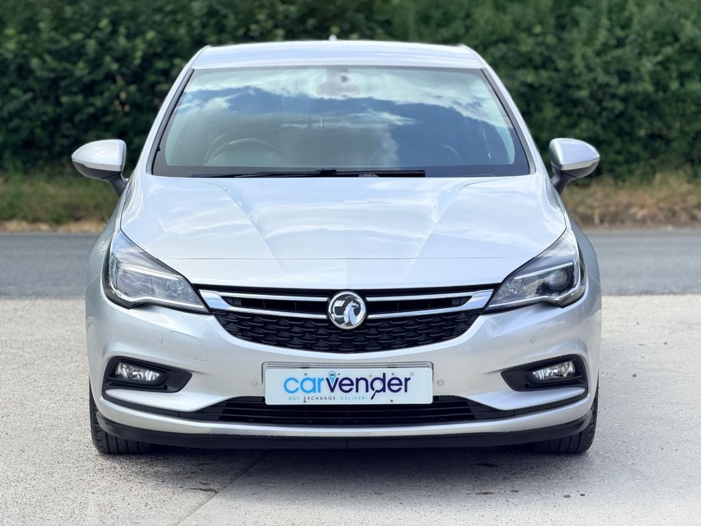 USED 2017 VAUXHALL ASTRA 1.6 CDTi ecoFLEX Elite Nav Hatchback 5dr Diesel Manual Euro 6 (s/s) (110 ps) 7 Services|Rear & Front Sensors|SatNav|Heated Seats|Heated Steering|
