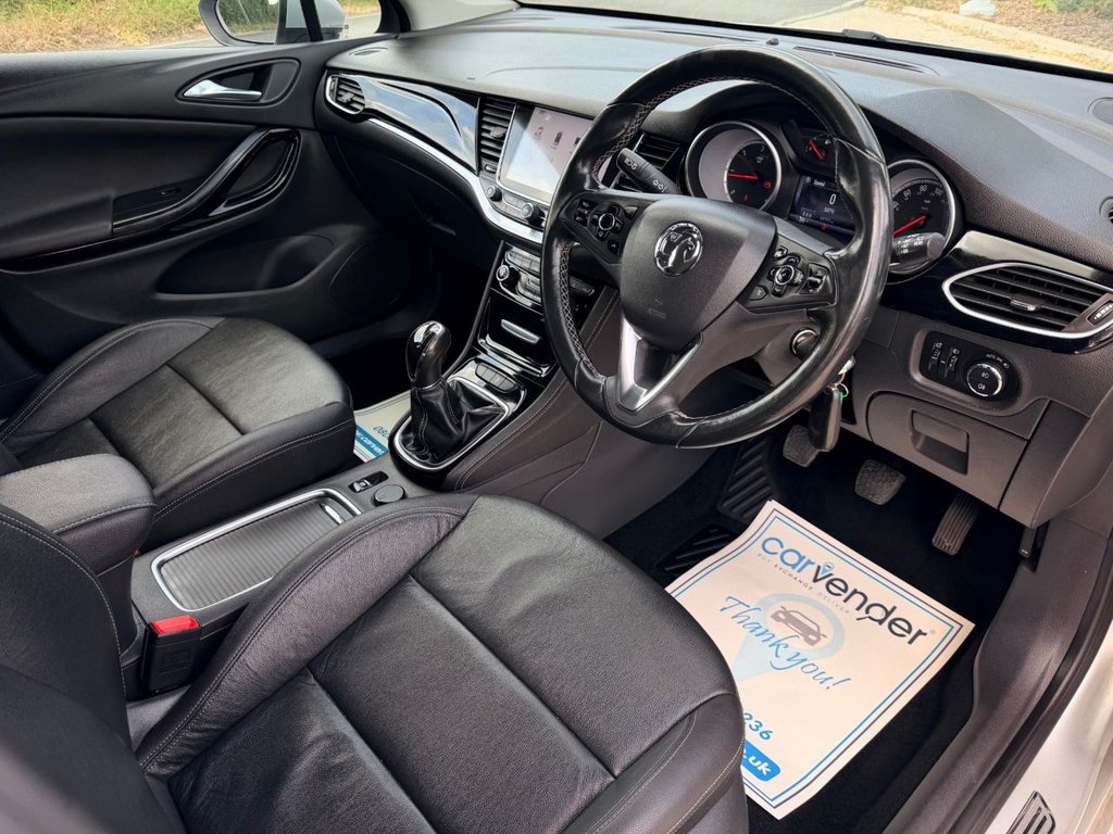 USED 2017 VAUXHALL ASTRA 1.6 CDTi ecoFLEX Elite Nav Hatchback 5dr Diesel Manual Euro 6 (s/s) (110 ps) 7 Services|Rear & Front Sensors|SatNav|Heated Seats|Heated Steering|