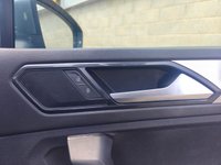 USED 2017 67 VOLKSWAGEN TIGUAN 2.0 TDI S SUV 5dr Diesel DSG 4Motion Euro 6 (s/s) (150 ps) 