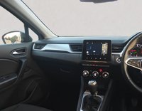USED 2020 20 RENAULT CAPTUR 1.3 TCe Iconic SUV 5dr Petrol Manual Euro 6 (s/s) (130 ps) 