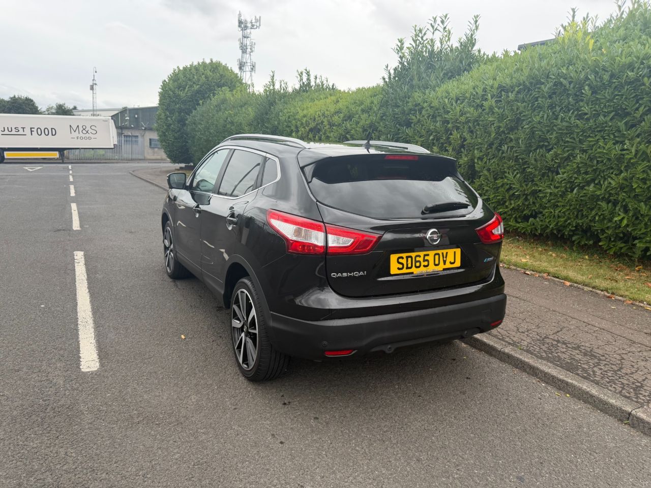 2015 NISSAN QASHQAI 1.5 dCi Tekna SUV 5dr Diesel Manual 2WD Euro 6 (s/s) (110 ps) - vehicle photo 5 for sale on PureCar