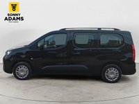 USED 2025 74 VAUXHALL Combo Life Electric 52kWh Design XL MPV 5dr Electric Auto (11kW Charger) (136 ps) 