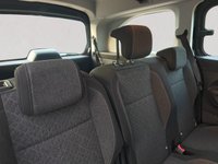 USED 2025 74 VAUXHALL Combo Life Electric 52kWh Design XL MPV 5dr Electric Auto (11kW Charger) (136 ps) 
