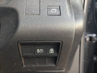 USED 2025 74 VAUXHALL Combo Life Electric 52kWh Design XL MPV 5dr Electric Auto (11kW Charger) (136 ps) 