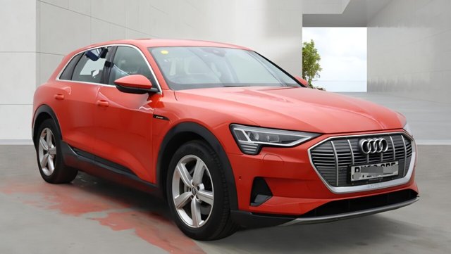 View our Audi E-Tron 50 Technik SUV 5dr Electric Auto quattro 71.2kWh (313 ps)