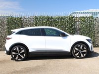 USED 2023 23 RENAULT MEGANE E-TECH 60kWh techno Hatchback 5dr Electric Auto (optimum charge) (220 ps) 