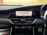 USED 2020 69 ALFA ROMEO GIULIA 2.0T Nero Edizione Saloon 4dr Petrol Auto Euro 6 (s/s) (200 ps) 