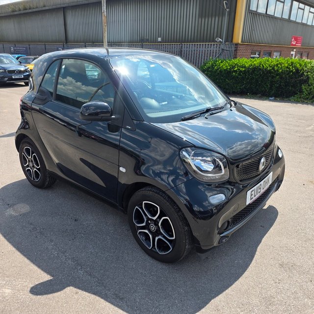 View our SMART FORTWO