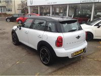 USED 2011 61 MINI COUNTRYMAN 1.6 Cooper SUV 5dr Petrol Manual Euro 5 (s/s) (122 ps) Stunning Low Mileage Countryman With Over &pound;10K's Of Optional Equitment !