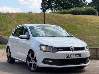 2013 VOLKSWAGEN POLO