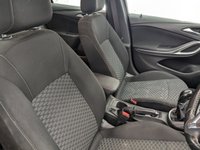 USED 2017 17 VAUXHALL ASTRA 1.6 CDTi BlueInjection Tech Line Hatchback 5dr Diesel Manual Euro 6 (s/s) (136 ps) Tech line with colour sat nav