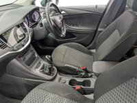 USED 2017 17 VAUXHALL ASTRA 1.6 CDTi BlueInjection Tech Line Hatchback 5dr Diesel Manual Euro 6 (s/s) (136 ps) Tech line with colour sat nav