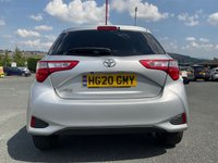 USED 2020 20 TOYOTA YARIS 1.5 VVT-i Y20 Bi-tone Hatchback 5dr Petrol CVT Euro 6 (111 ps) 