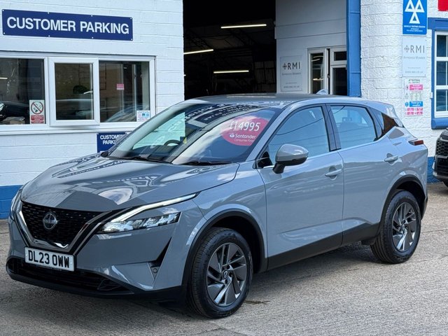 View our NISSAN QASHQAI