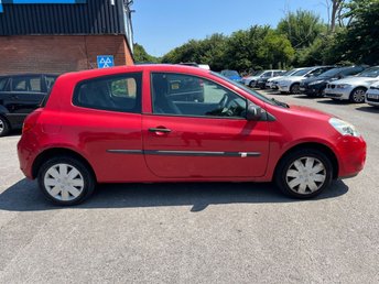 View our RENAULT CLIO
