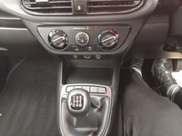 USED 2024 74 HYUNDAI I10 1.2 Advance Hatchback 5dr Petrol Manual Euro 6 (s/s) (79 ps) ONLY 8,083 MILES FROM NEW