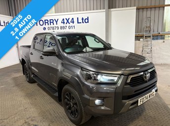 2025 TOYOTA HILUX