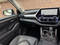 USED 2023 73 TOYOTA HIGHLANDER 2.5 VVT-h Excel SUV 5dr Petrol Hybrid CVT 4WD Euro 6 (s/s) (248 ps) 