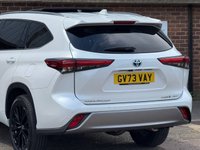 USED 2023 73 TOYOTA HIGHLANDER 2.5 VVT-h Excel SUV 5dr Petrol Hybrid CVT 4WD Euro 6 (s/s) (248 ps) 