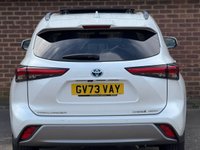USED 2023 73 TOYOTA HIGHLANDER 2.5 VVT-h Excel SUV 5dr Petrol Hybrid CVT 4WD Euro 6 (s/s) (248 ps) 