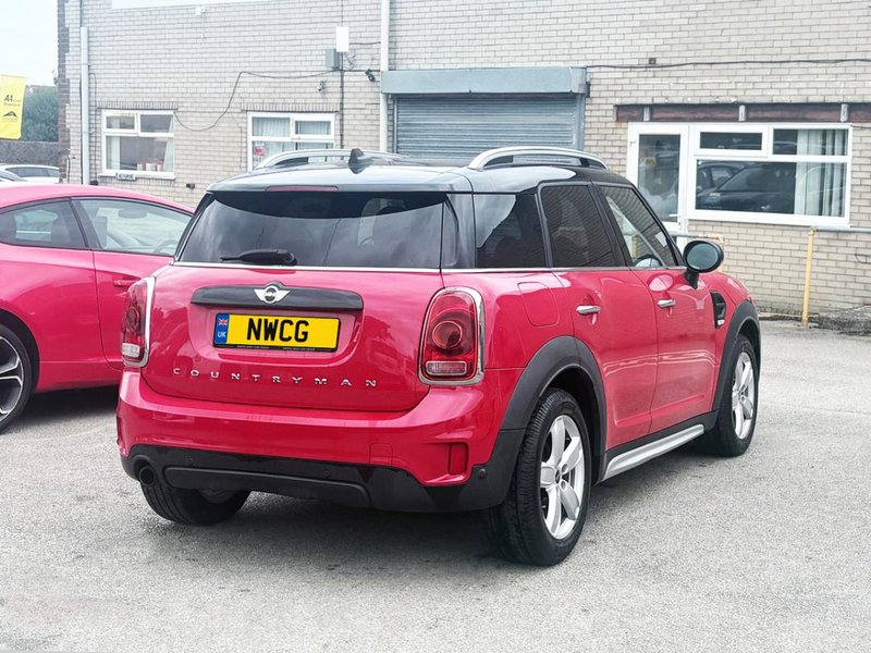 2017 MINI Countryman in red — photo 10 of 24