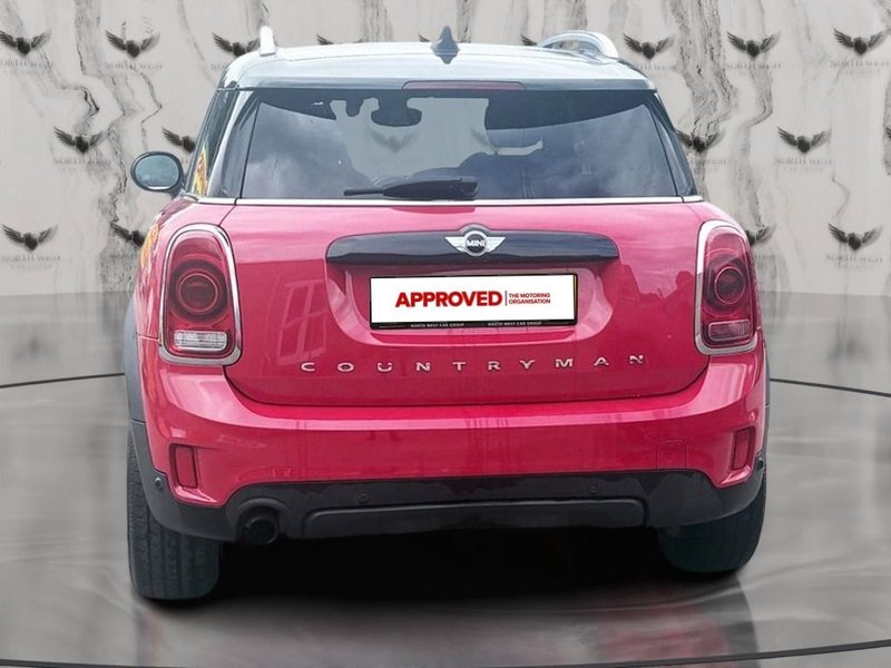 2017 MINI Countryman in red — photo 8 of 26
