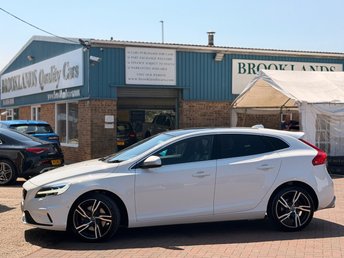 2019 VOLVO V40 2.0 D3 R-Design Edition Hatchback 5dr Diesel Manual Euro 6 (s/s) (150 ps) £6995.00
