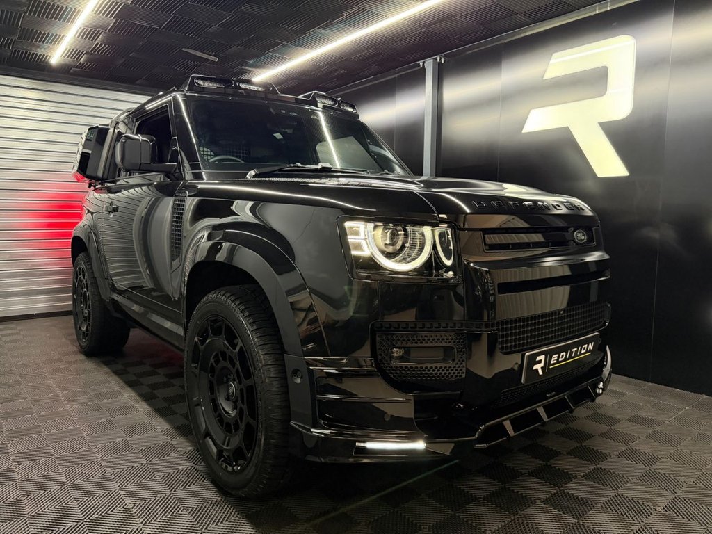 2025 Land Rover Defender 90