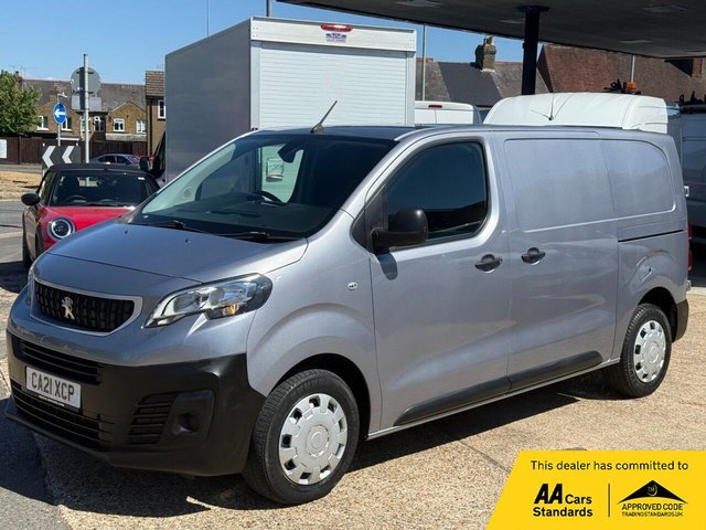 View our PEUGEOT EXPERT