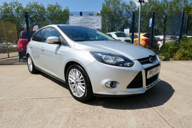 View our FORD FOCUS